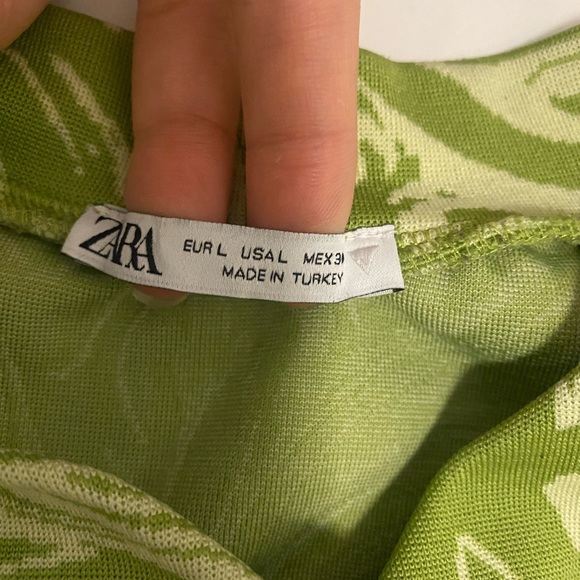 Zara jacquard wrap top - Picture 3 of 3